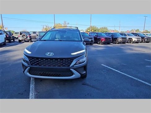 Used 2023 Hyundai Kona SEL image 22