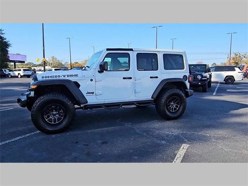 Used 2023 Jeep Wrangler Unlimited Sport image 24