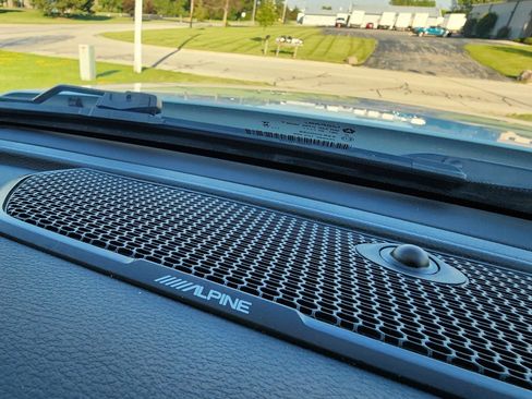 Used 2025 RAM 2500 Big Horn AWD/4WD image 32