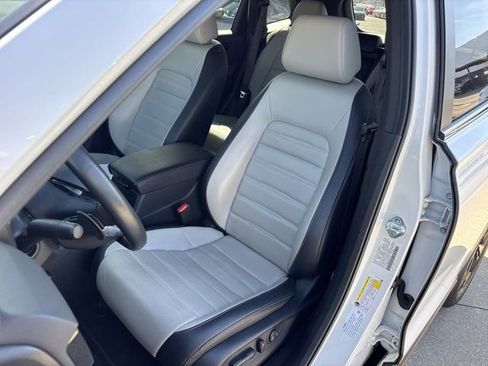 Used 2025 Honda CR-V Sport Touring image 22