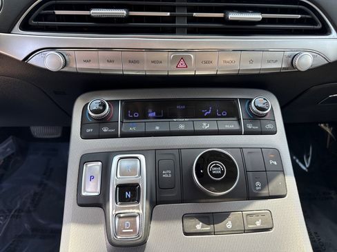 Used 2022 Hyundai Palisade SEL w/ 8P Bench Seat Package FWD image 27