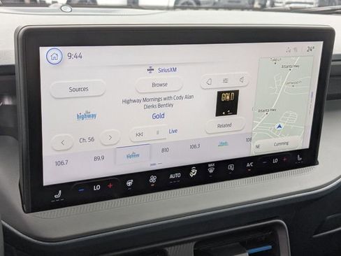 New 2025 Ford Maverick Lobo image 12