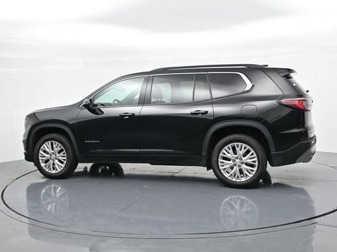 Used 2024 GMC Acadia Elevation image 3