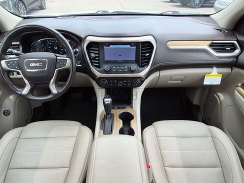 Used 2019 GMC Acadia Denali w/ Technology Package AWD/4WD image 14