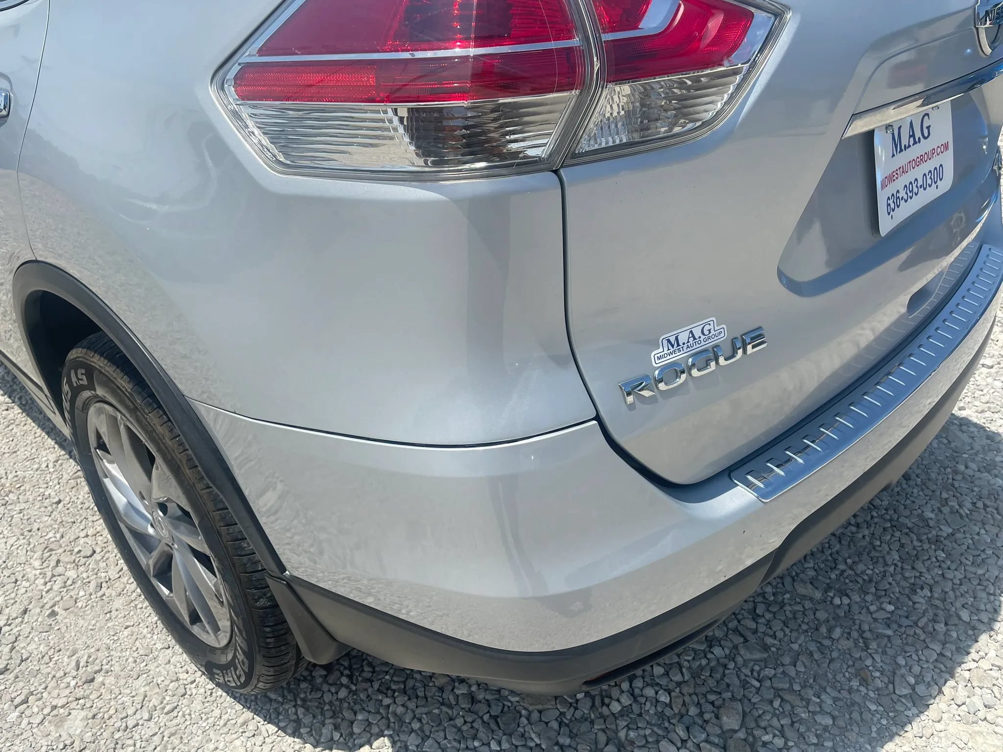 Used 2014 Nissan Rogue SL w/ SL Premium Package AWD/4WD image 10