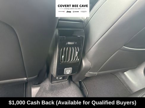 New 2026 Jeep Compass Latitude image 21