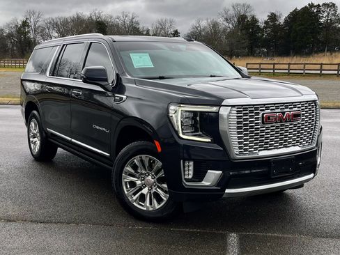 Used 2024 GMC Yukon XL Denali image 1