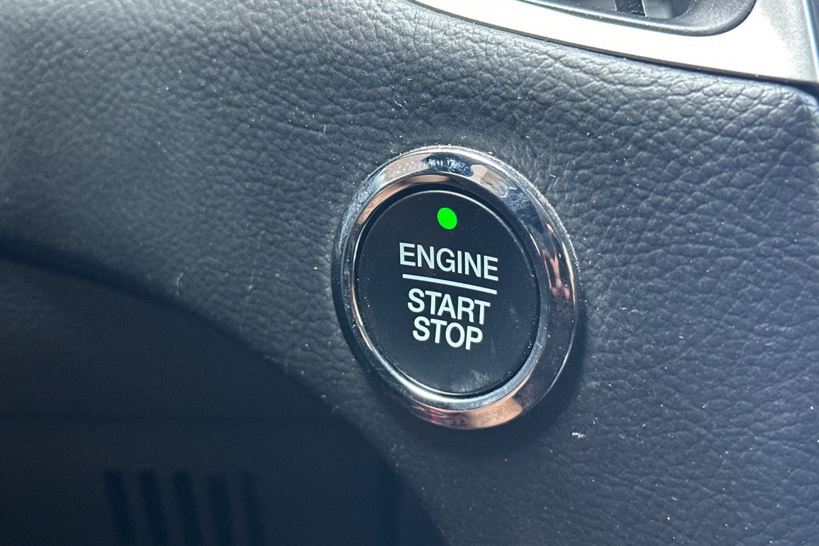 Used 2024 Ford Edge SEL AWD/4WD image 22
