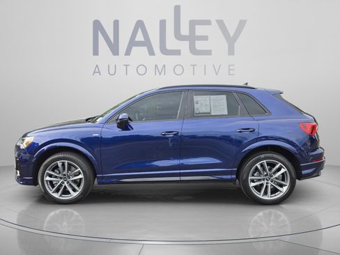 Used 2025 Audi Q3 2.0T Premium w/ Convenience Package AWD/4WD image 2