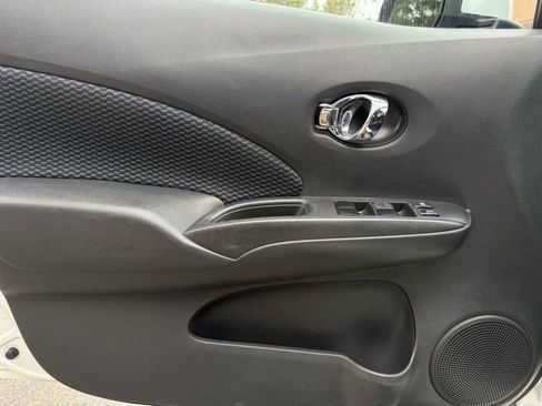 Used 2014 Nissan Versa Note SV image 21