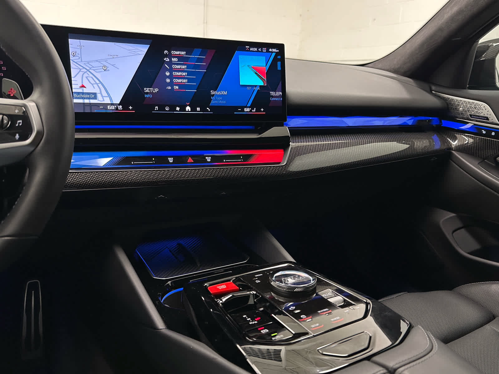 Used 2025 BMW M5 w/ Carbon Package AWD/4WD image 28