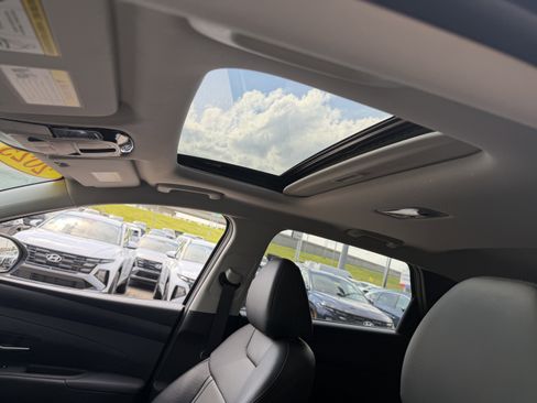 Certified 2025 Hyundai Tucson SEL FWD image 33