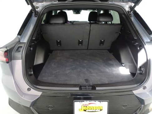 Used 2025 Chevrolet Equinox EV LT FWD image 20