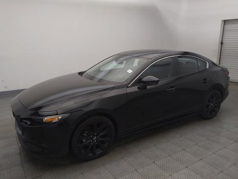 Used 2025 MAZDA MAZDA3 s FWD image 2