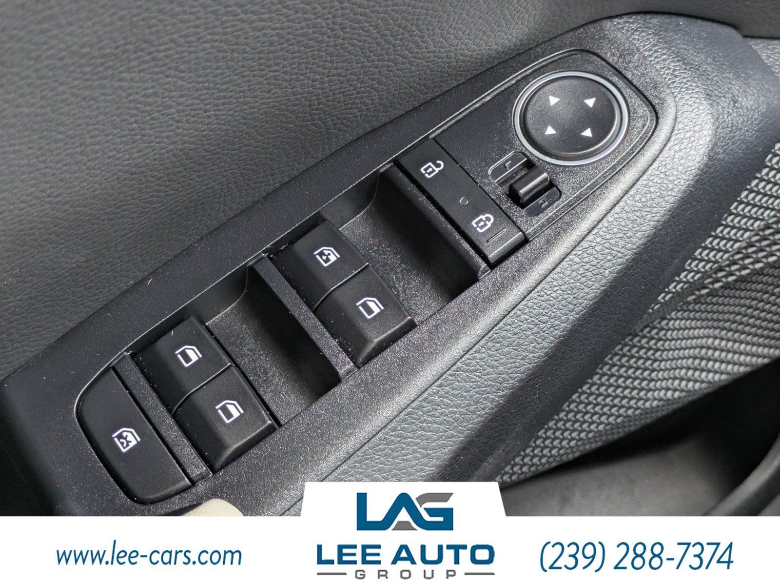 Used 2021 Kia Seltos EX AWD/4WD image 19