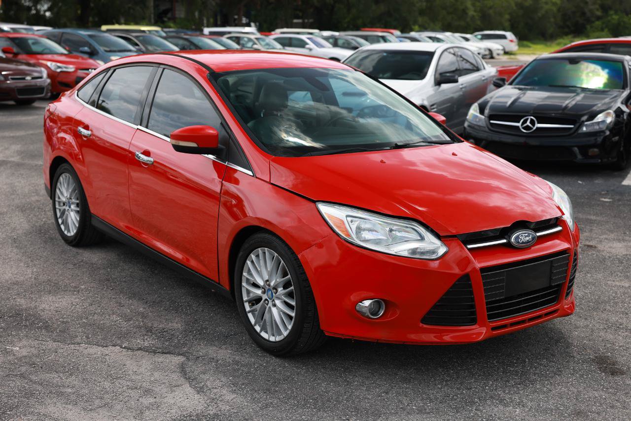 Used 2012 Ford Focus SEL FWD image 15