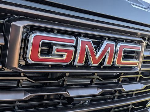 New 2026 GMC Sierra 2500 AT4X AWD/4WD image 37