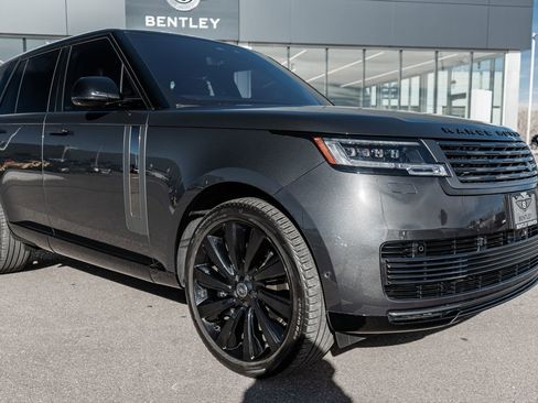 Used 2023 Land Rover Range Rover SV image 19