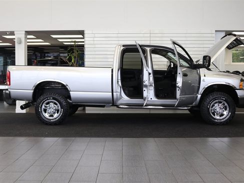 Used 2004 Dodge Ram 2500 Truck SLT w/ Trailer Tow Group AWD/4WD image 13