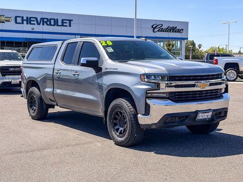 Used 2020 Chevrolet Silverado 1500 LT AWD/4WD image 5