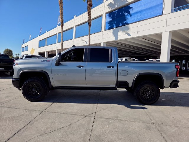 Certified 2026 Chevrolet Silverado 2500 ZR2 AWD/4WD image 3