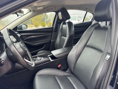Used 2024 MAZDA MAZDA3 s FWD image 7