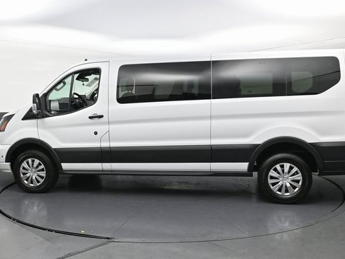 Used 2024 Ford Transit 350 XLT image 8