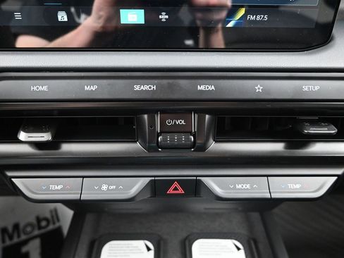 New 2027 Kia Telluride SX X-Line AWD/4WD image 24