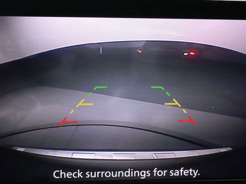 Certified 2023 Nissan Rogue SV FWD image 15