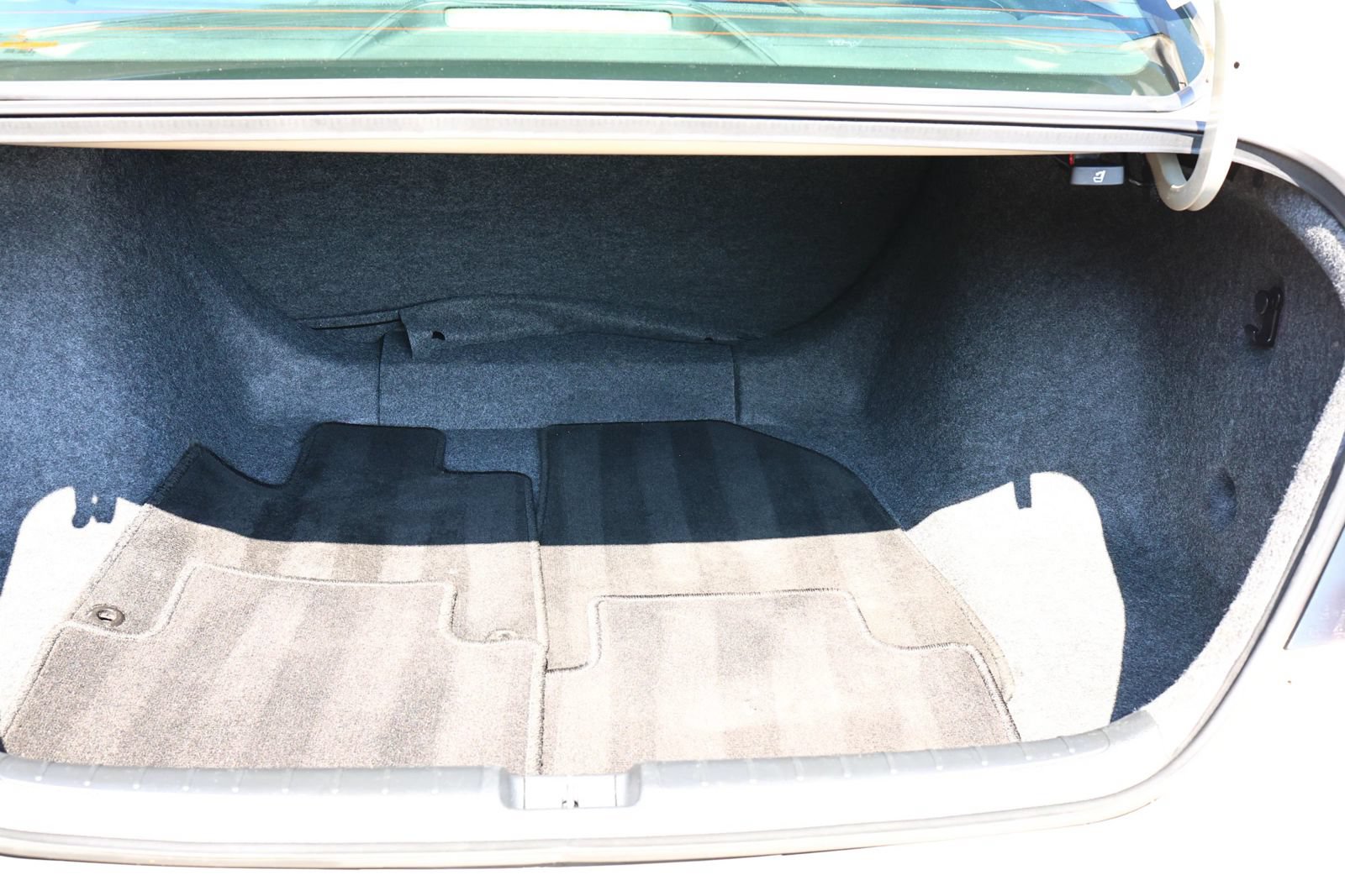 Used 2019 Honda Accord LX image 30