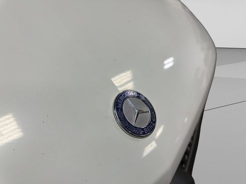Used 2016 Mercedes-Benz Sprinter 2500 image 33