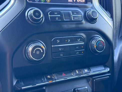 Used 2020 Chevrolet Silverado 1500 LT RWD image 41