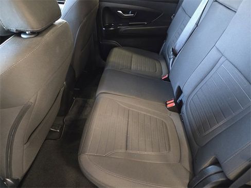 Used 2022 Hyundai Santa Cruz SEL Premium image 31