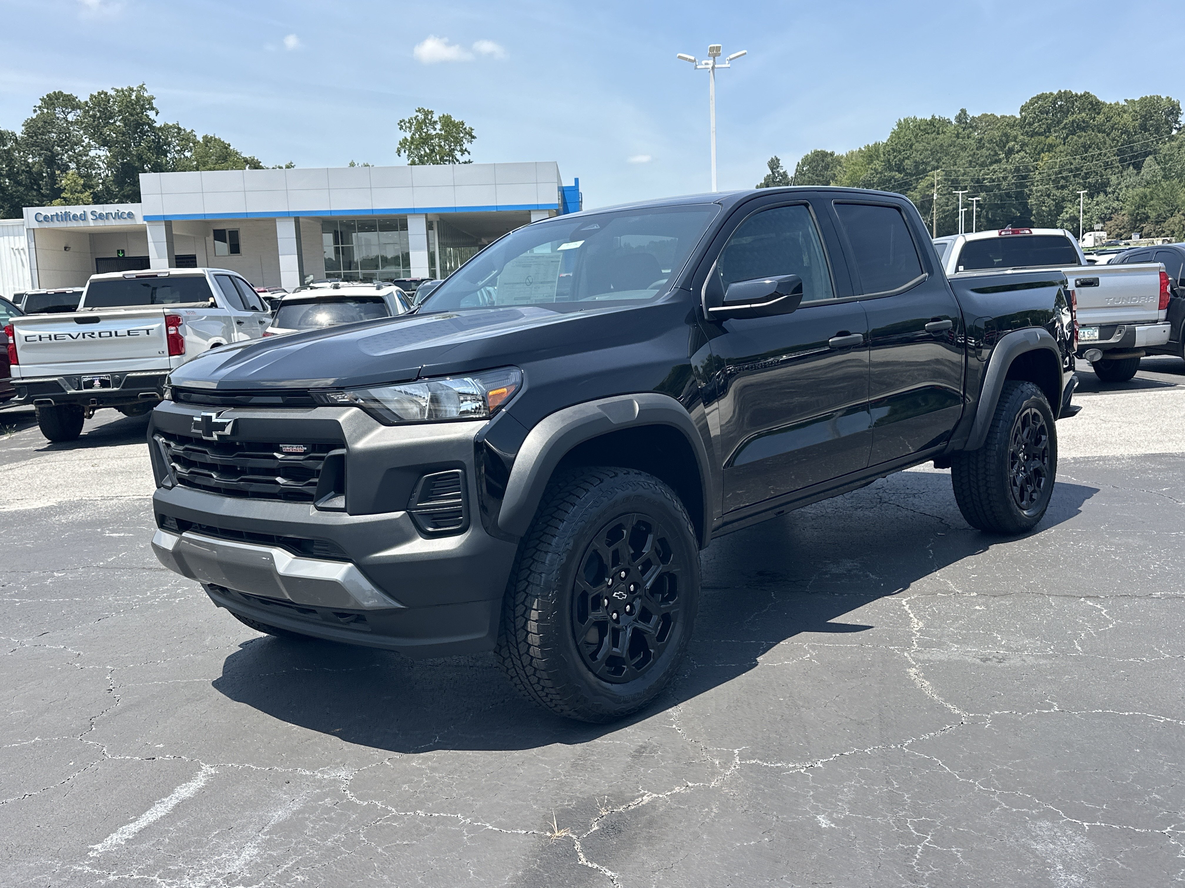 New 2026 Chevrolet Colorado Trail Boss AWD/4WD image 5