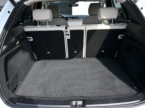 Used 2022 Mercedes-Benz GLA 250 image 13