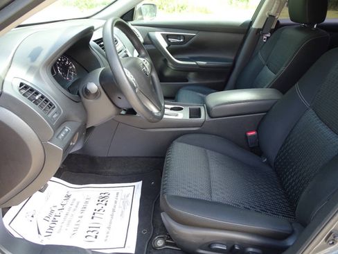 Used 2016 Nissan Altima 2.5 S FWD image 10