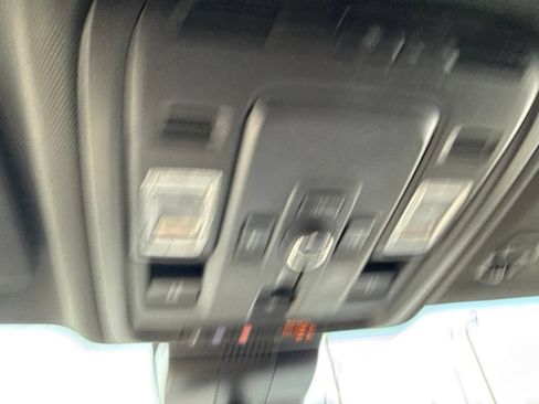Used 2025 Chevrolet Tahoe High Country AWD/4WD image 45