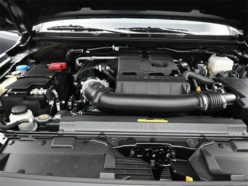 New 2026 Nissan Frontier SV image 40