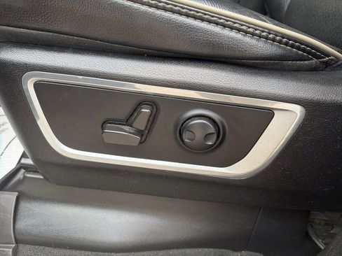 Used 2022 RAM 1500 Laramie image 21