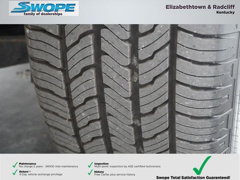 Used 2016 Ford Explorer XLT w/ Equipment Group 202A AWD/4WD image 31
