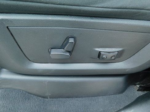 Used 2024 RAM 3500 Big Horn image 28