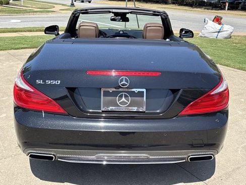 Used 2015 Mercedes-Benz SL 550 image 5