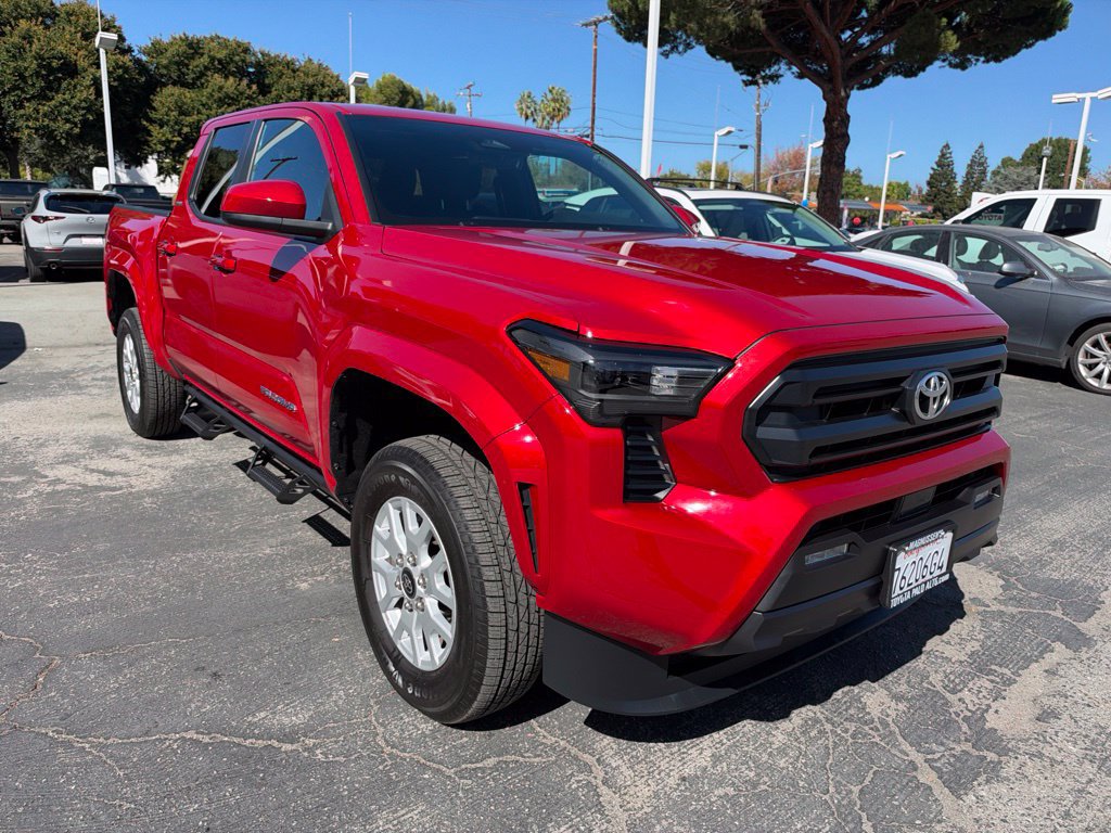 Certified 2025 Toyota Tacoma SR5 RWD image 2