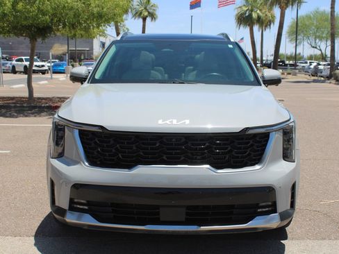 Used 2024 Kia Sorento SX FWD image 9