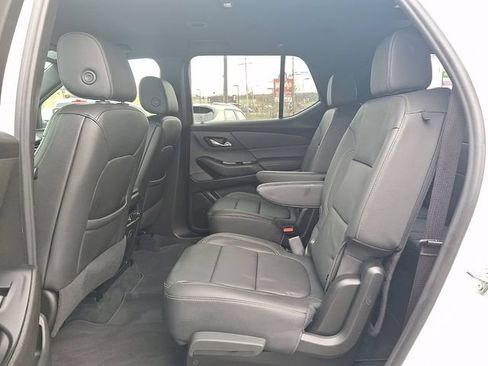 Certified 2023 Chevrolet Traverse LT AWD/4WD image 10