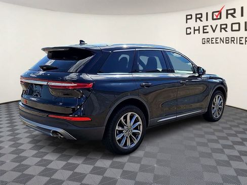 Used 2022 Lincoln Corsair AWD w/ Premium Package image 8