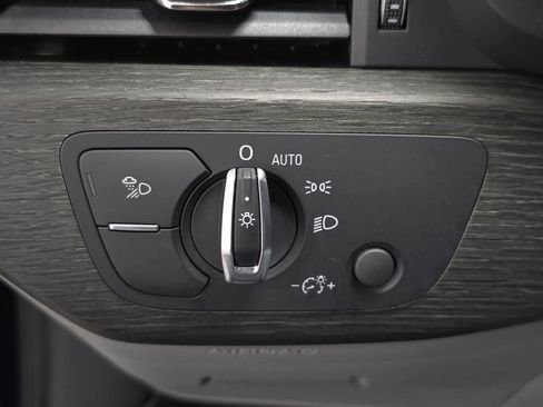 Used 2019 Audi A4 2.0T Premium w/ Convenience Package FWD image 21