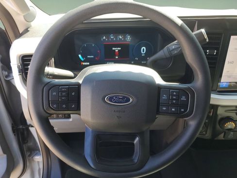 New 2026 Ford F250 XLT w/ XLT Premium Package AWD/4WD image 19