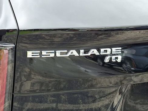New 2025 Cadillac Escalade IQ Luxury 1 image 18