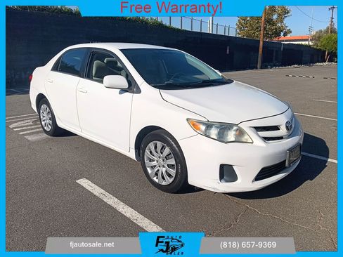 Used 2012 Toyota Corolla LE FWD image 1